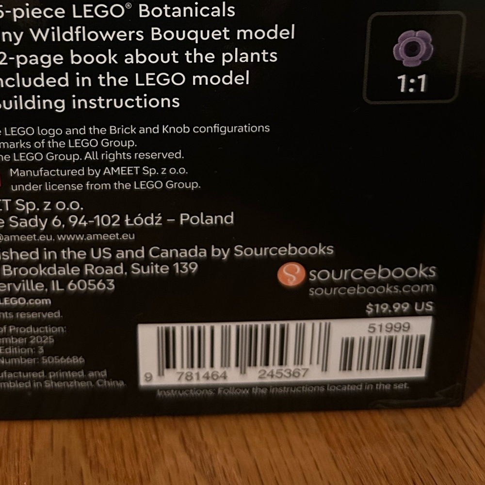 LEGO Botanicals Tiny Wildflower Bouquet 95 piece set - Picture 4 of 6